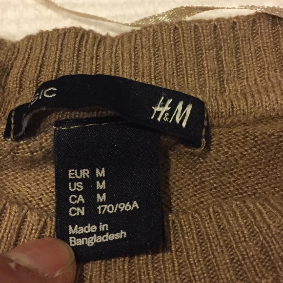 H&M sweater - Picture 2 of 5